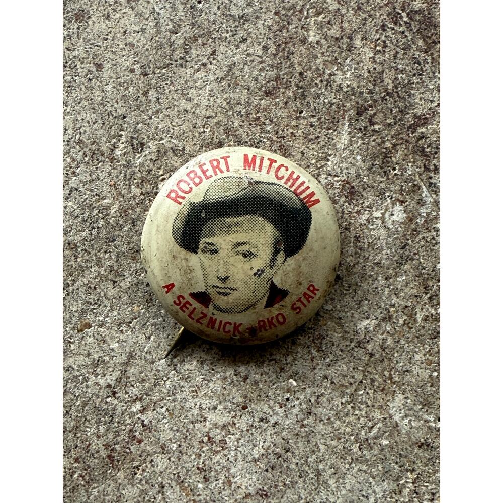 VTG 1940s/50s Robert Mitchum Actor Promo 1/2" Pin Quaker Cereal Cape Fear